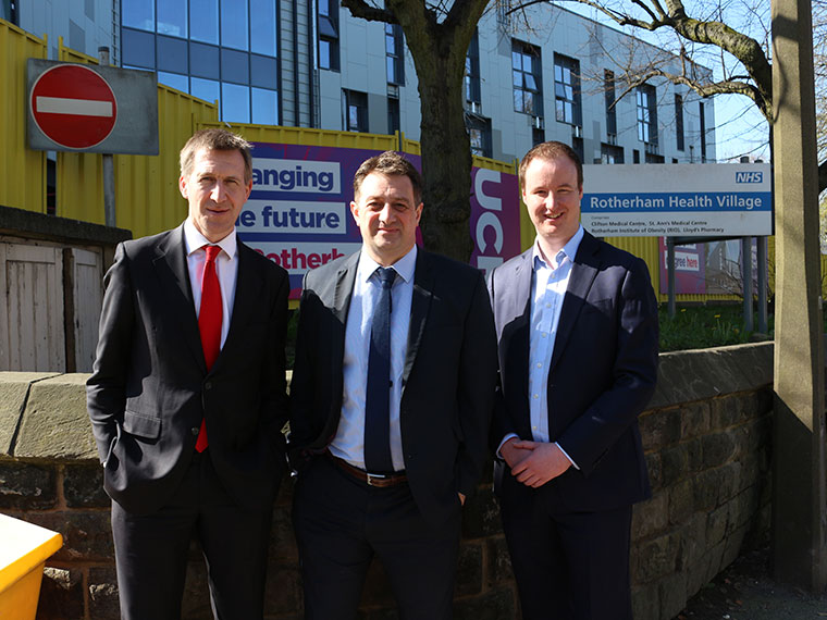 Labour MP Dan Jarvis and Councillor Chris Read arrived on Friday morning to see the UCR build.