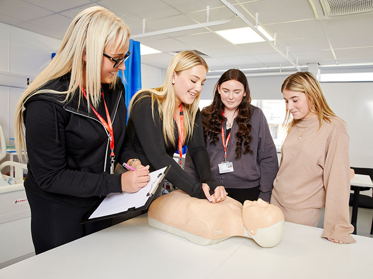Students in our NNC health suite