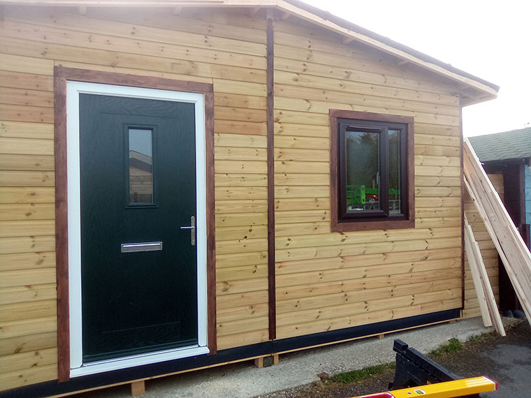 T Level students' construction project at Valley Wildlife